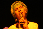 'A Benzedeira' - personagem que fez parte do Show Samba-Fusão entre 2007 e 2008, representando o sincretismo religioso que marca a cultura brasileira